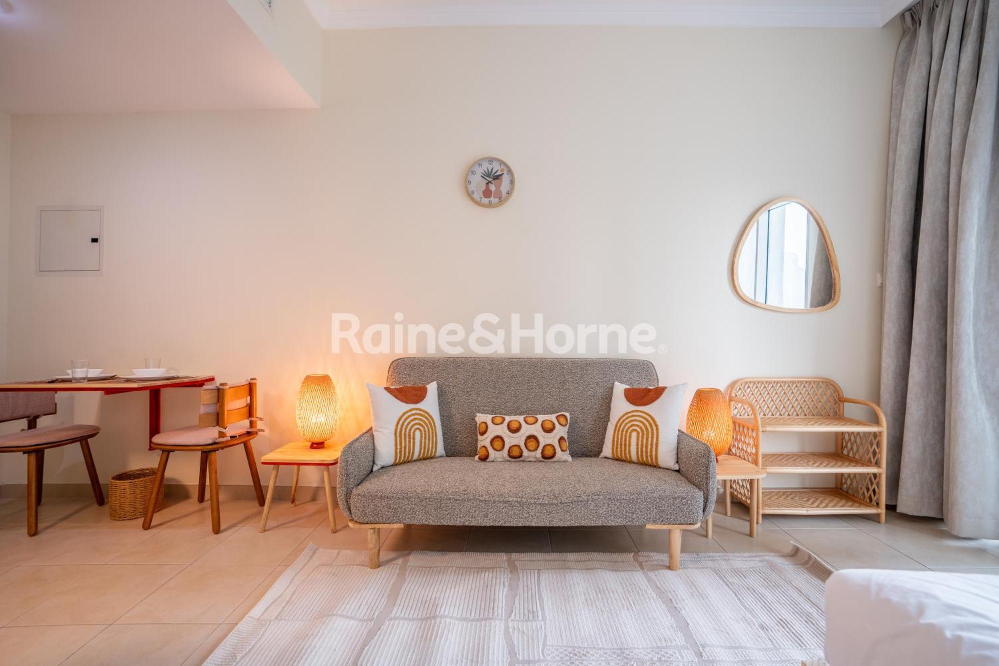 Rh- Modern Walk Away From Burj Khalifa And Mall Apartment