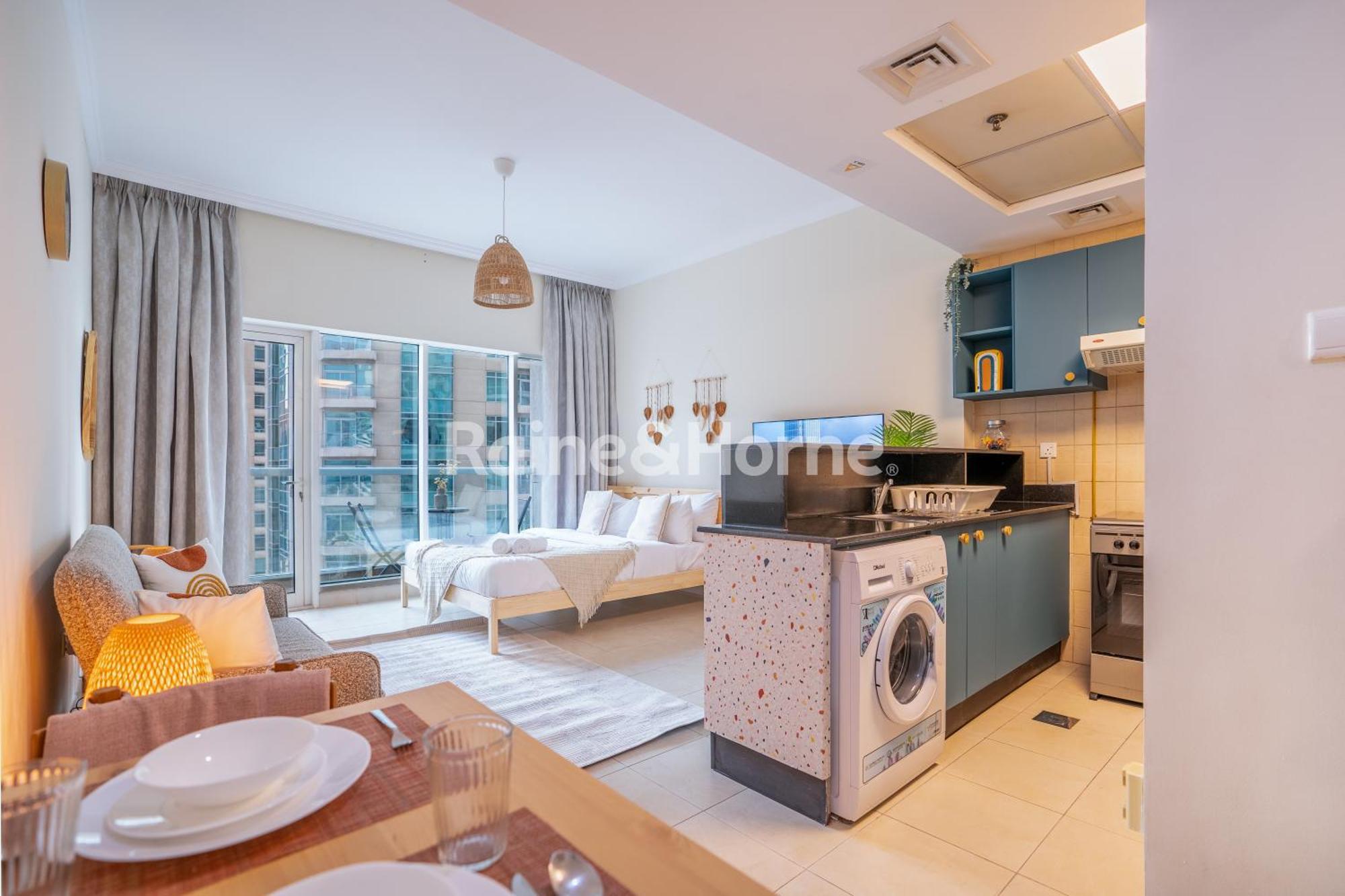 Rh- Modern Walk Away From Burj Khalifa And Mall Apartment Dubai